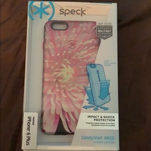 Speck iphone 6s plus case!